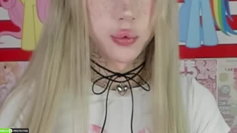 Joy Barker online show from April 11, 3:33 am