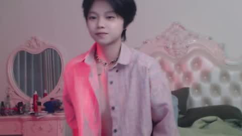 joycekay online show from April 12, 10:15 pm