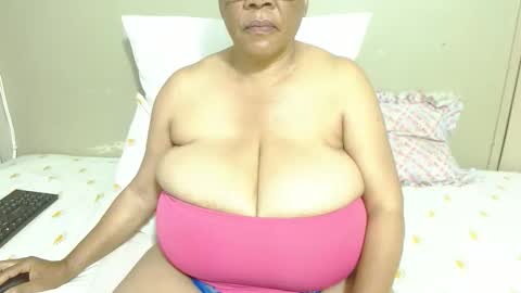 DairyQueen online show from November 13, 4:22 am