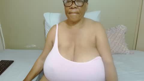 DairyQueen online show from November 19, 7:41 am