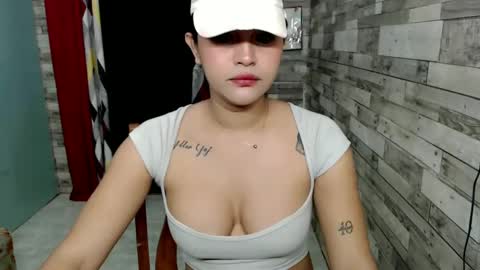 Snapshot of joycum_xxx chatting on December 29, 9:41 pm JOY in your heart  online show from December 29, 9:41 pm