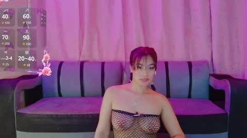    online show from April 6, 3:48 am