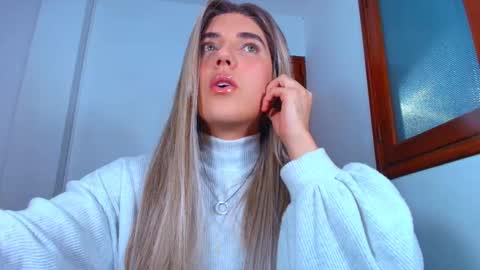 joywinks online show from February 15, 11:01 pm