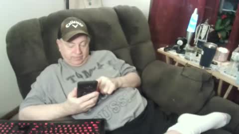 Snapshot of jpmel99 chatting on January 5, 5:41 am jpmel99 online show from January 5, 5:41 am