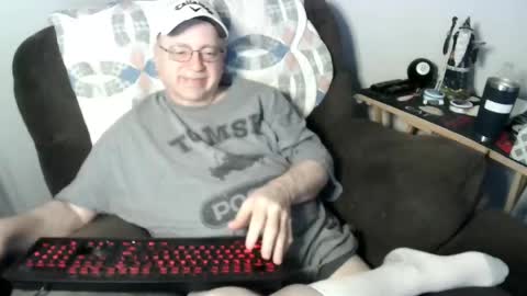 jpmel99 online show from April 11, 11:42 pm