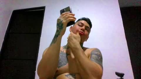 Jaxxx67 online show from December 2, 1:03 am