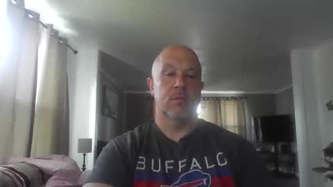 jr1871 online show from May 21, 12:34 pm