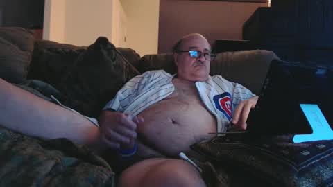 Snapshot of jr8in chatting on March 6, 2:09 am jr8in online show from March 6, 2:09 am