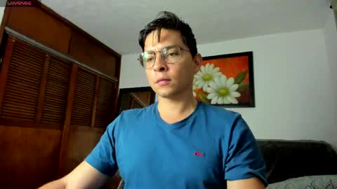 Snapshot of jriizh chatting on April 30, 2:07 am Cristian- tellme Criis online show from April 30, 2:07 am