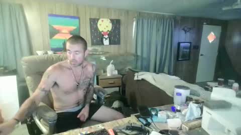 jrizzle1111 online show from April 27, 11:52 am