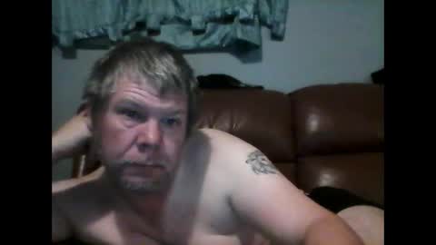 Snapshot of jrock9999 chatting on November 14, 11:42 am jrock9999 online show from November 14, 11:42 am