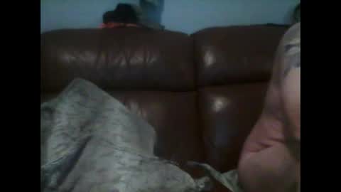 Snapshot of jrock9999 chatting on December 14, 4:40 am jrock9999 online show from December 14, 4:40 am