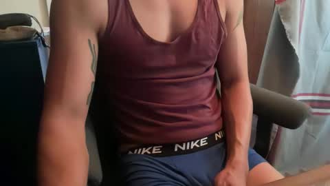 Snapshot of jrxguy chatting on April 9, 12:54 am jrxguy online show from April 9, 12:54 am