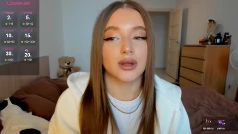 Julia and Julia online show from February 18, 2:06 pm