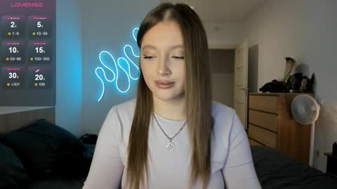 Julia and Julia online show from November 11, 1:22 pm