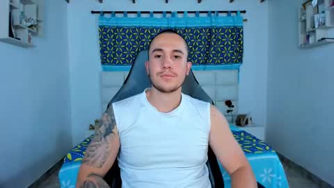 Juan online show from February 4, 2:07 am