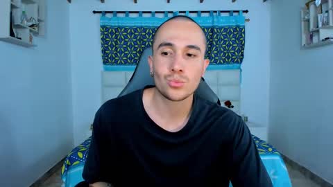 Juan online show from February 10, 4:19 am