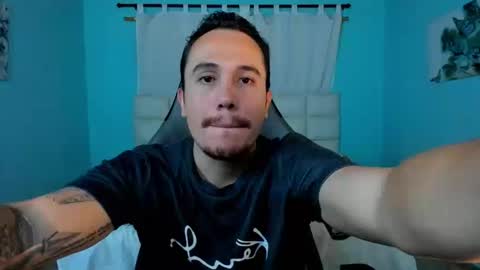 Juan online show from March 22, 1:09 am