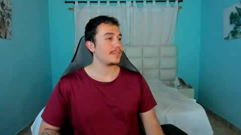 Juan online show from April 16, 9:04 pm