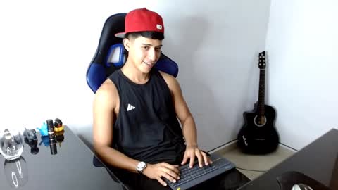 JuanDa online show from December 13, 2:10 am