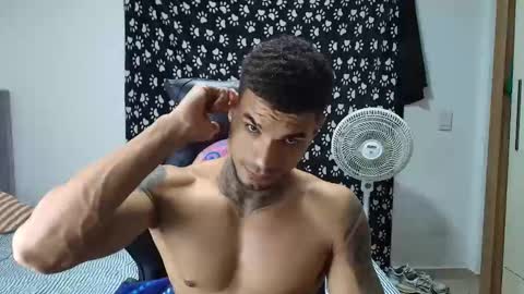 juan_gomez_1 online show from November 13, 12:53 am