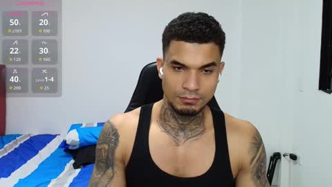 juan_gomez_1 online show from February 3, 1:04 am