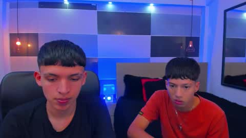 JuanSteven online show from December 12, 4:26 am