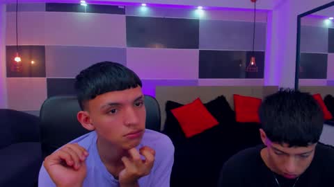 JuanSteven online show from December 13, 9:24 am