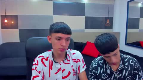 JuanSteven online show from December 15, 1:22 pm