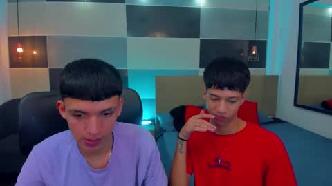 JuanSteven online show from December 21, 10:17 am