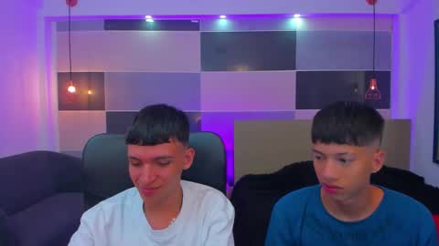 JuanSteven online show from February 4, 4:59 am