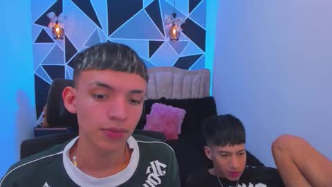 JuanSteven online show from January 9, 3:31 am