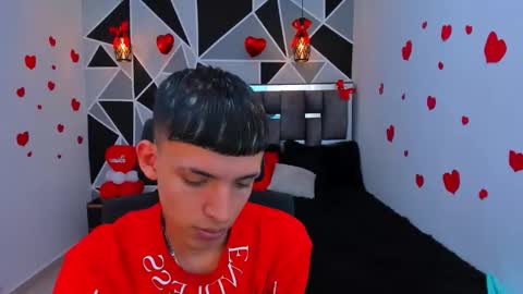 JuanSteven online show from February 28, 4:13 am