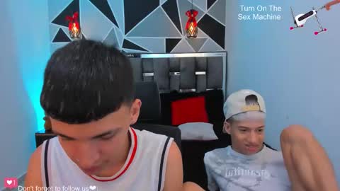 JuanSteven online show from March 26, 3:56 am