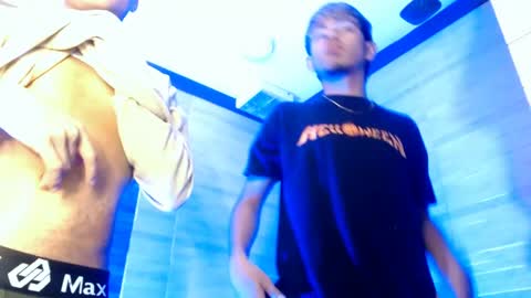 juan_saul1 online show from April 16, 12:28 pm