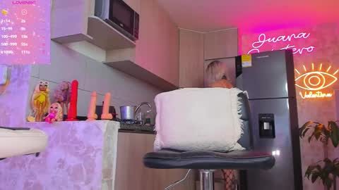 JUANA VALENTINA QUINTERO independent model  ONLY FANS --- Juanaquintero online show from October 29, 12:29 pm