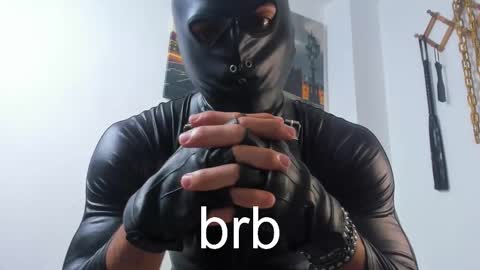 Juan Esteban online show from February 9, 12:20 pm