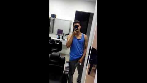 juanc23_371 online show from November 14, 11:24 pm