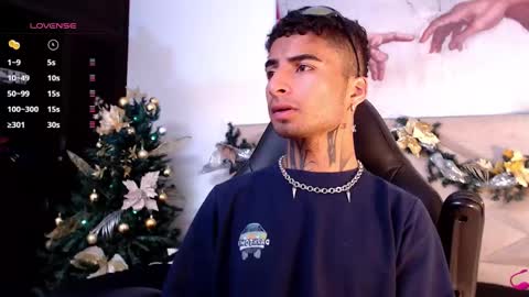 juancamilo66_ online show from December 21, 7:27 pm