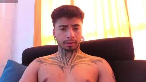 Snapshot of juancamilo66_ chatting on May 19, 6:58 pm juancamilo66_ online show from May 19, 6:58 pm