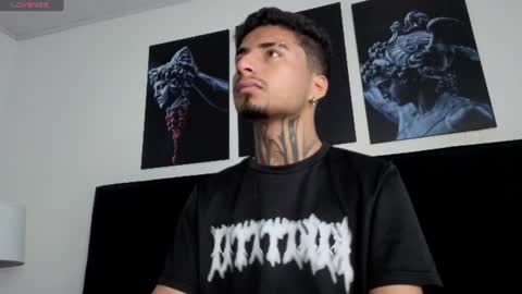 juancamilo66_ online show from August 3, 6:44 pm