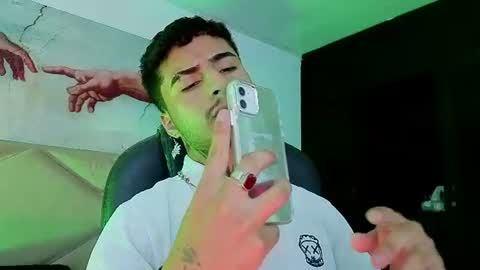 juancamilo66_ online show from August 6, 2:46 am
