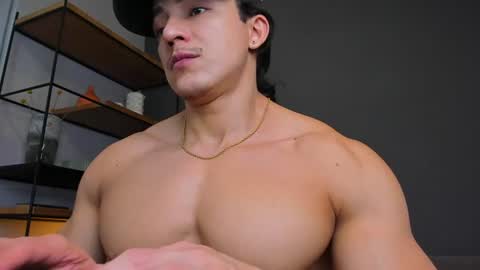 Snapshot of juandres007 chatting on July 15, 2:39 am JUANDRES online show from July 15, 2:39 am