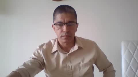 juanearth1 online show from February 19, 6:59 pm