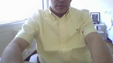 juanearth1 online show from April 26, 10:51 pm