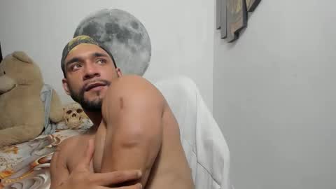 Juanes online show from March 12, 5:19 pm