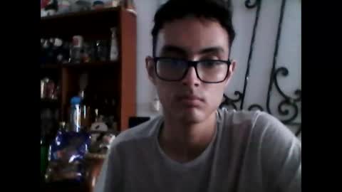 Juanesan CaballeroSolitario online show from February 19, 3:05 pm