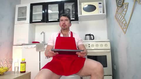 Juan k online show from November 14, 1:43 pm