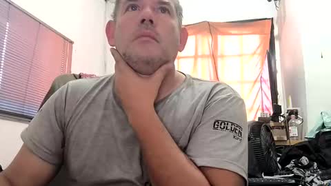 Juan Manuel online show from November 9, 9:29 am