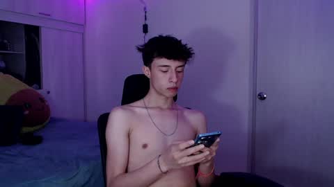 juanmres online show from March 30, 9:05 pm